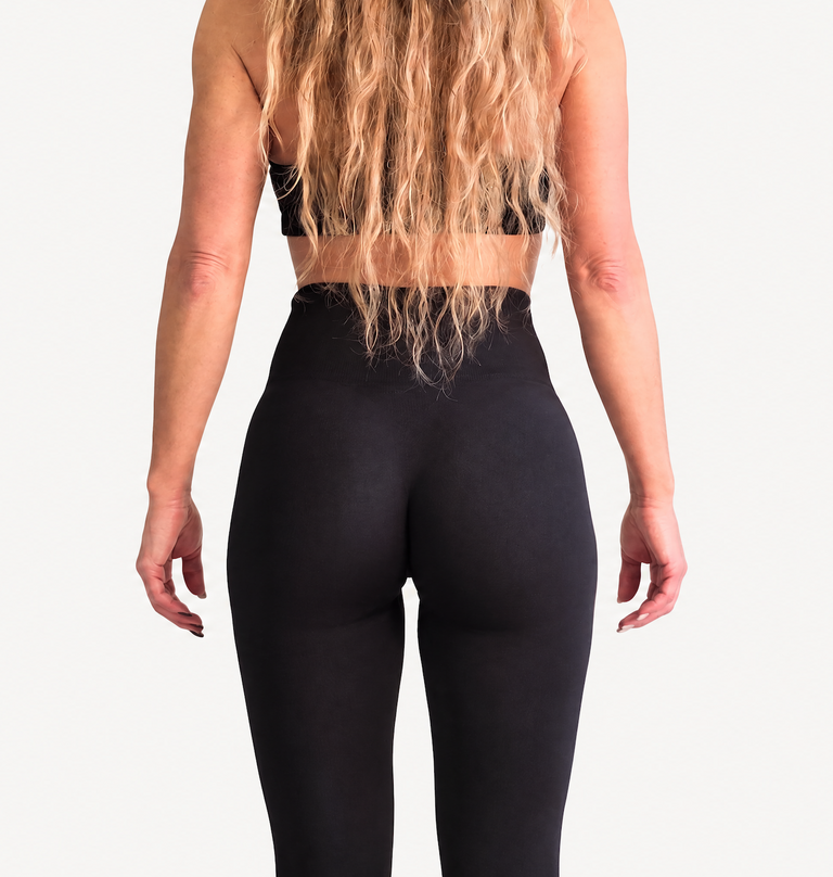 the one body seamless sculpt legging in black — view 1